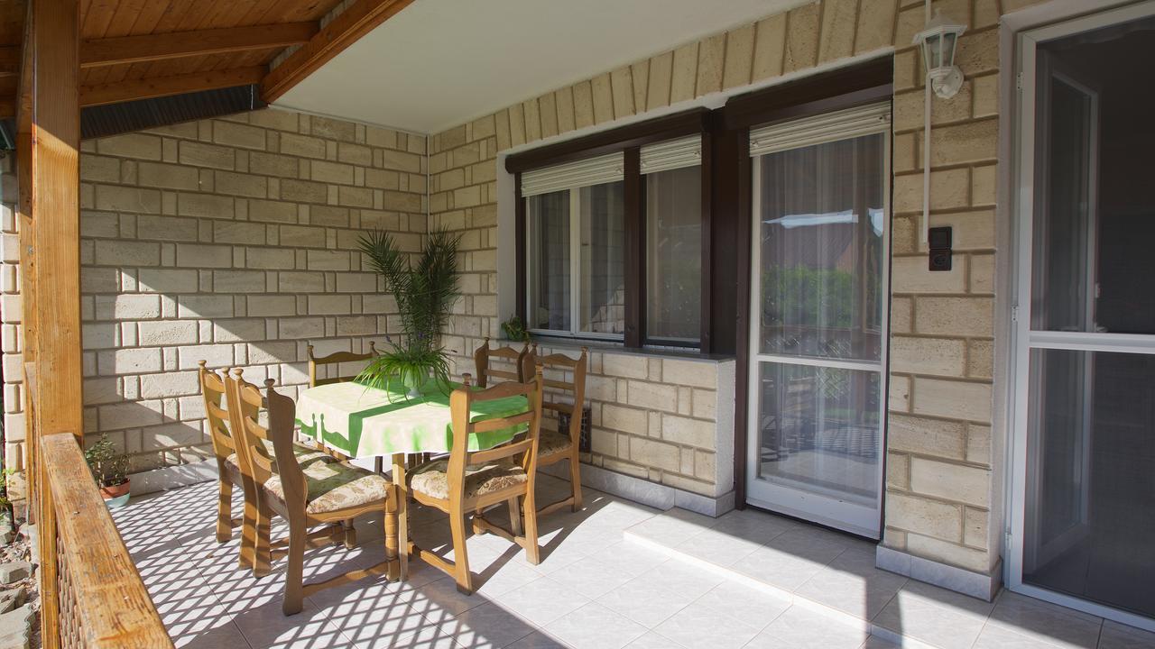 Lilla Vendégház Hajdúszoboszló Exterior foto